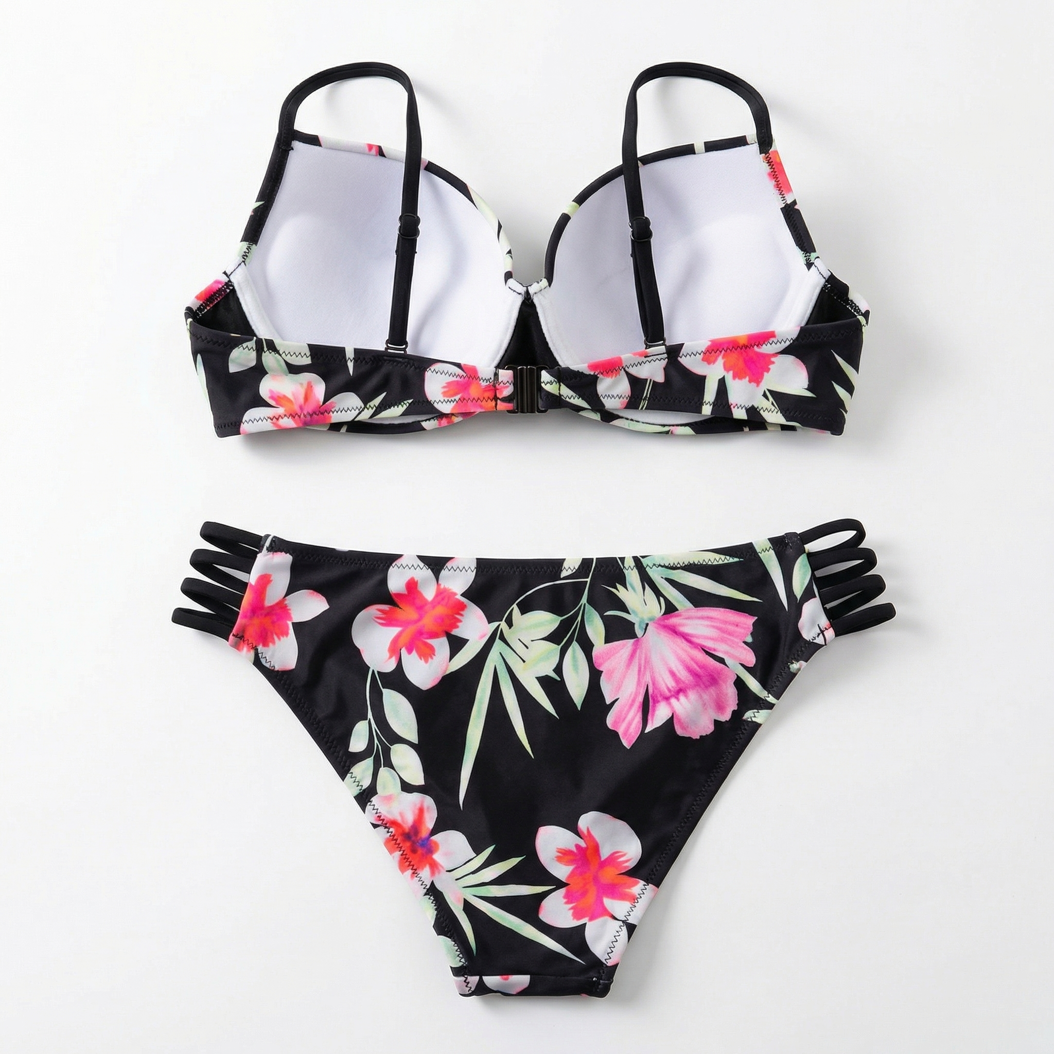 Бански на цветчета