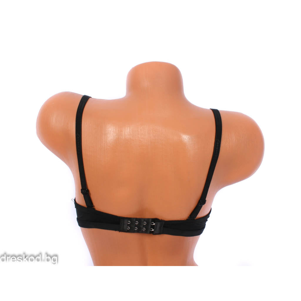 Сутиен с повдигащи подплънки /чашка C/