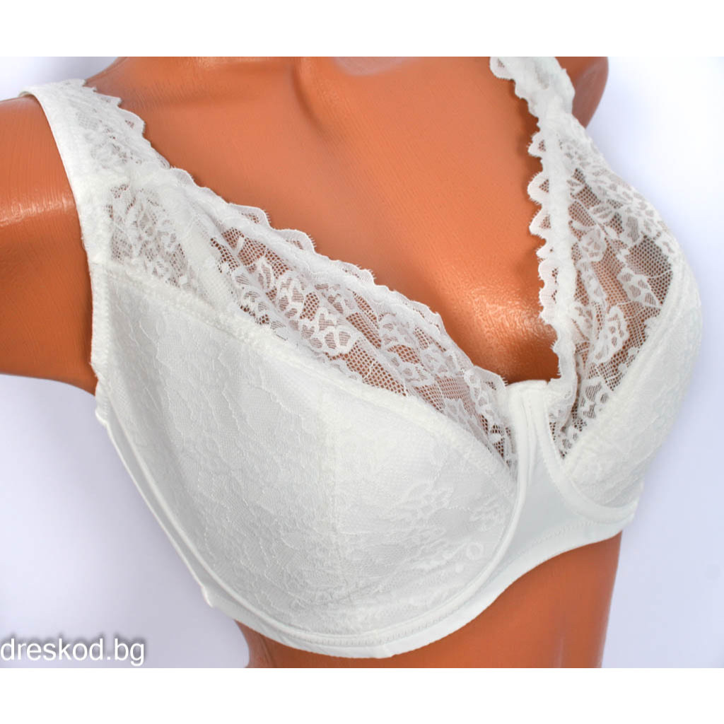 Сутиен с дантела мека чашка /чашка E/
