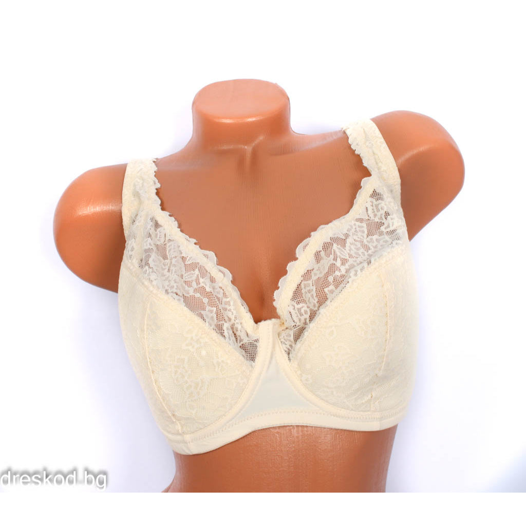 Сутиен с дантела мека чашка /чашка F/