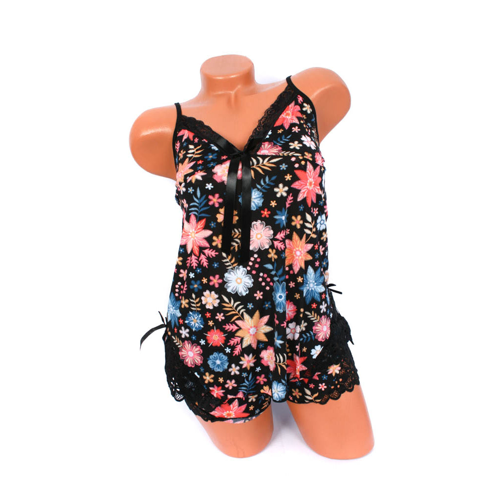 Сатенена нощница