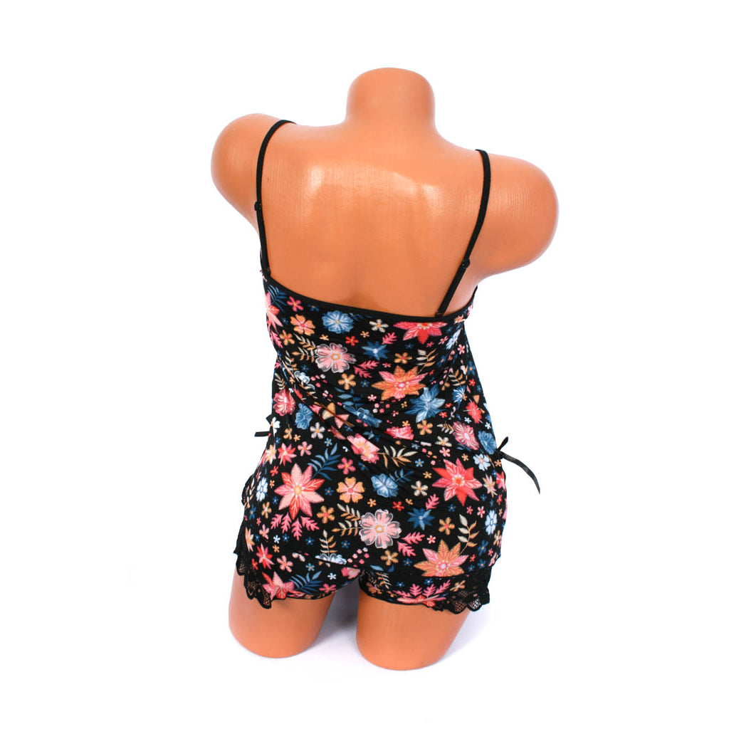 Сатенена нощница