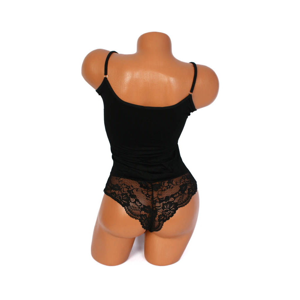 Боди с дантела на дупето