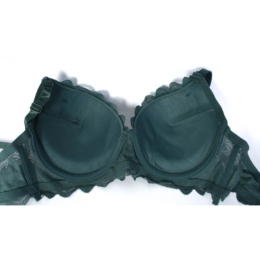 Комплект сутиени /чашка B/