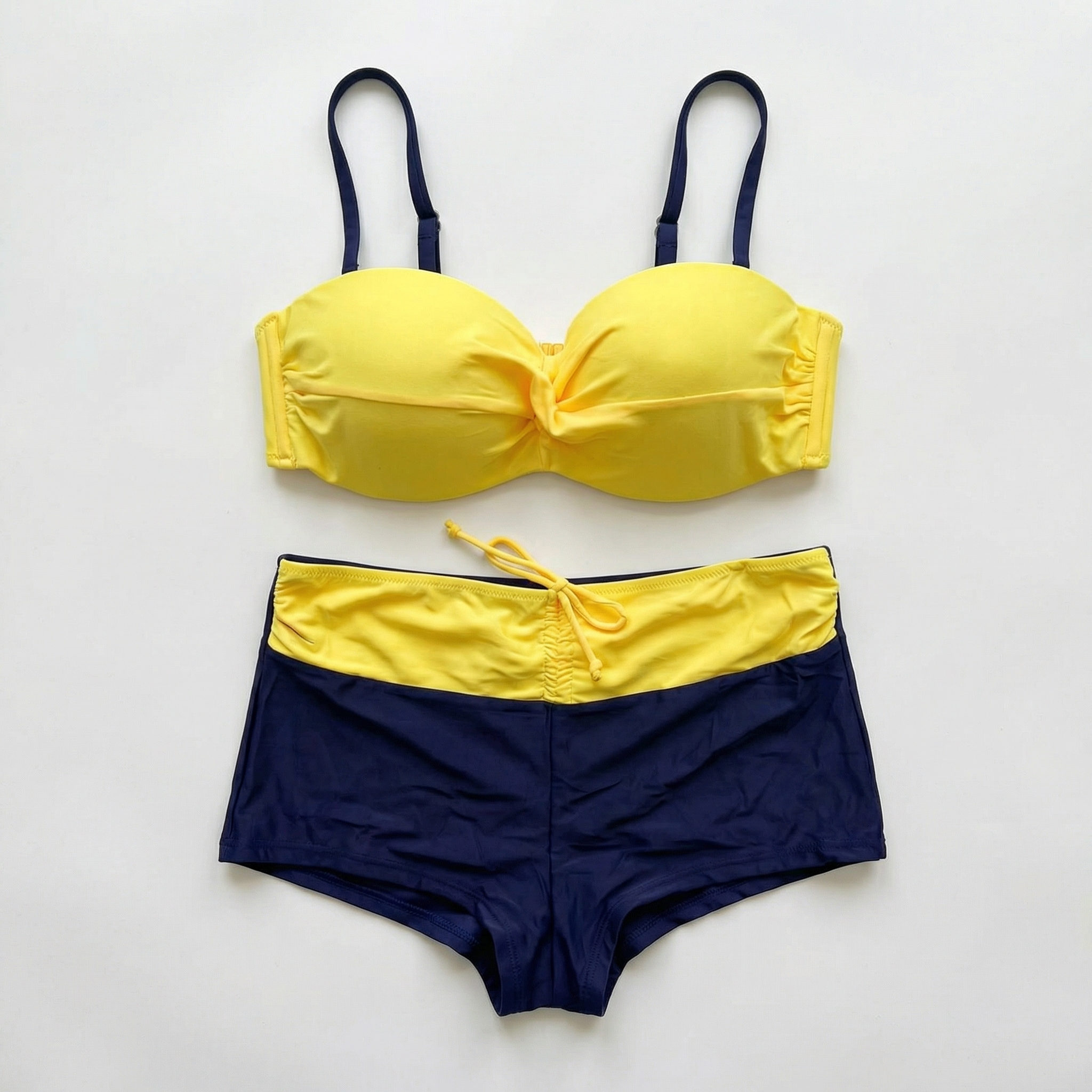 Дамски бански с шорти