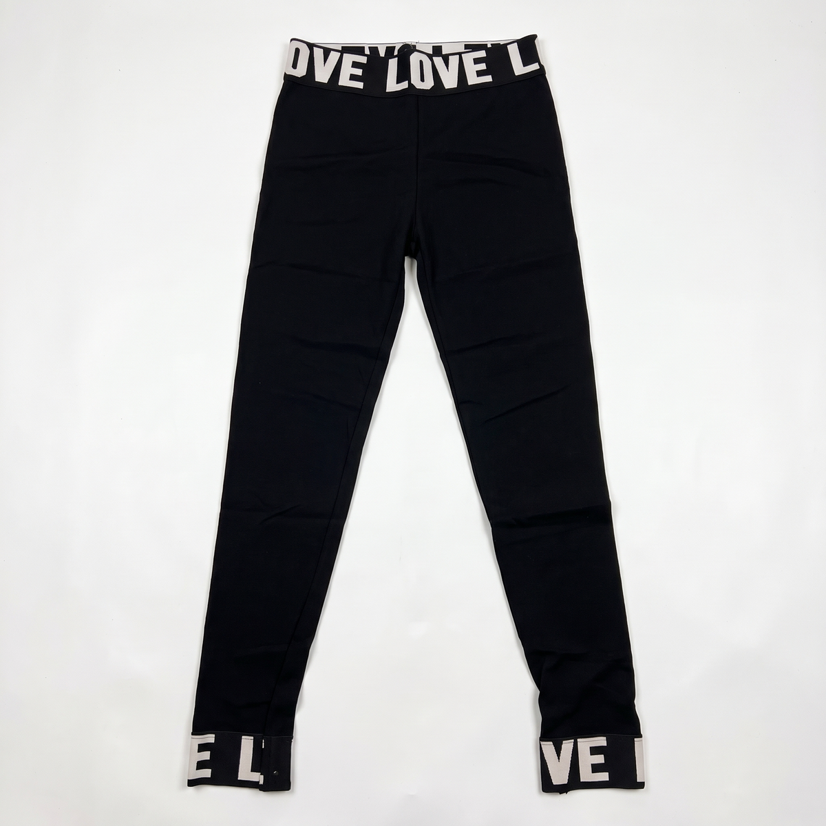 Плътен клин LOVE