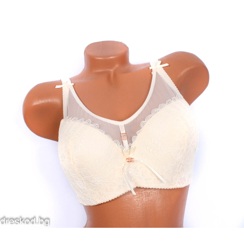 Сутиен с дантела /чашка D/