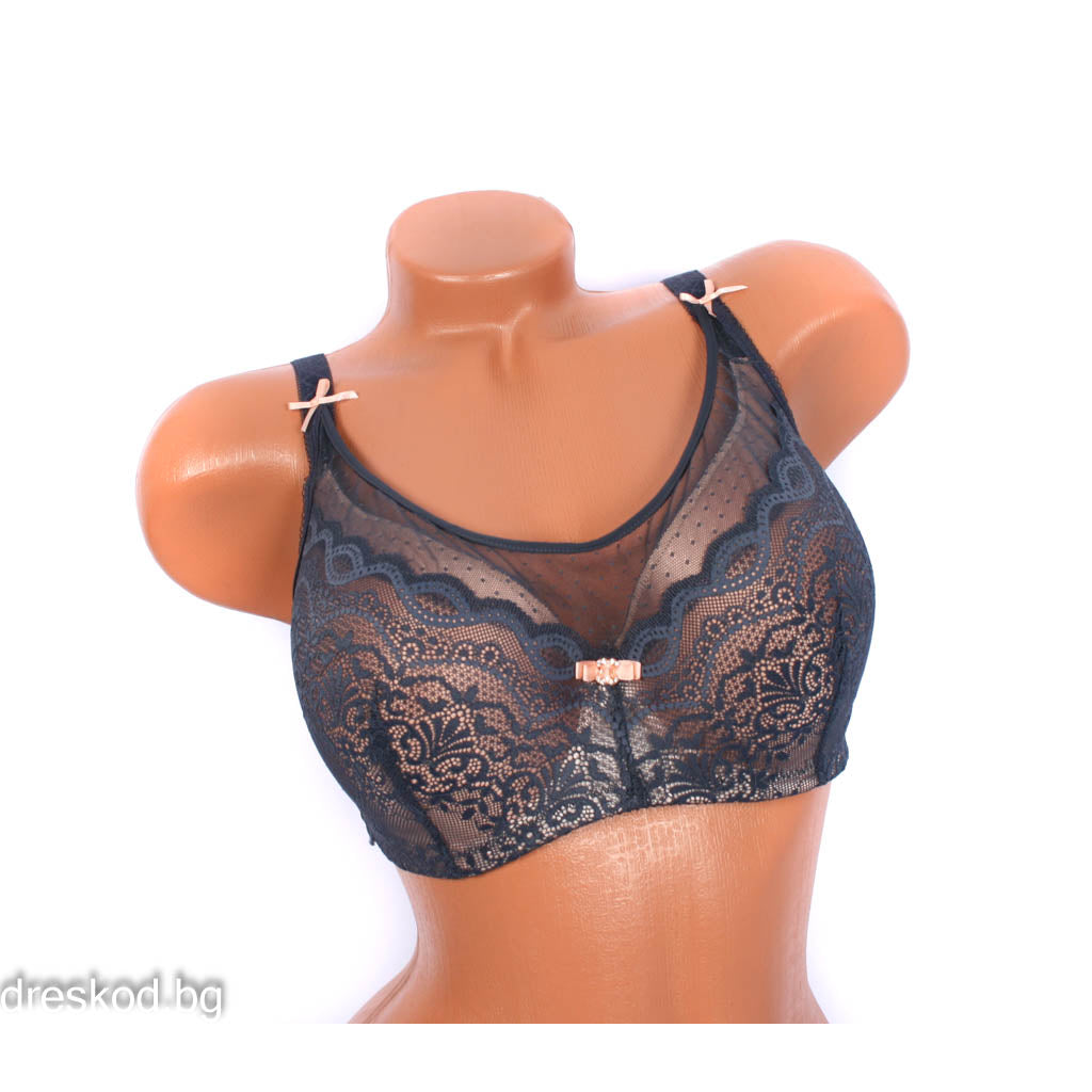 Сутиен с дантела и подплънки /чашка D/