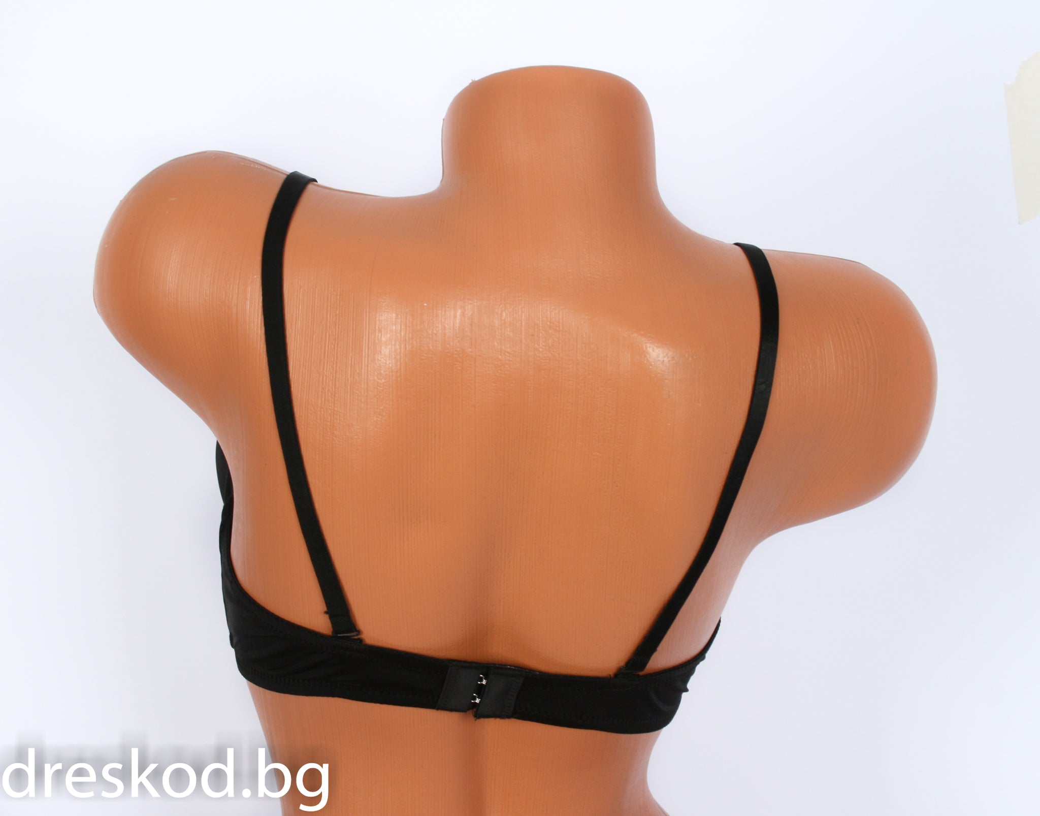 Сутиен с дантела в два цвята /чашка B/