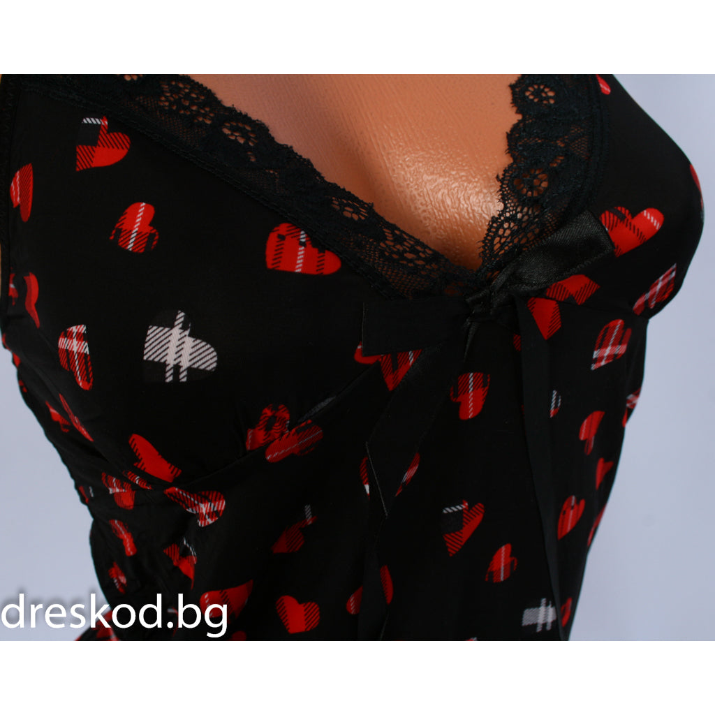 Сатенена нощница